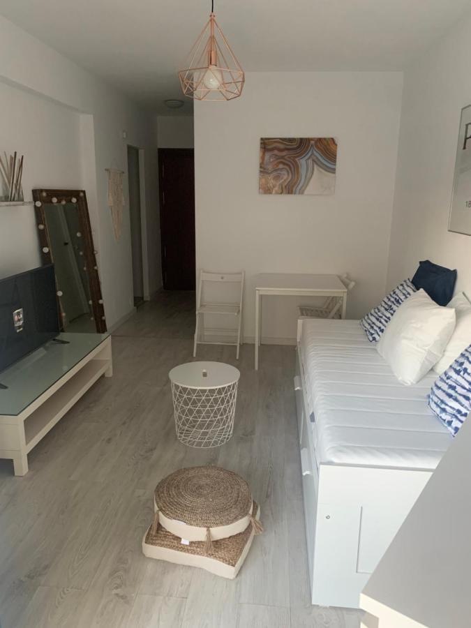 Acogedor Estudio En Primera Linea De Playa Бенальмадена Екстер'єр фото